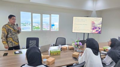 DPC PERADI RBA MAKASSAR Laksanakan PKPA : Narasumber Tekankan Pentingkan Advokat Memahami Penelusuran dan Pendokumentasian Hukum